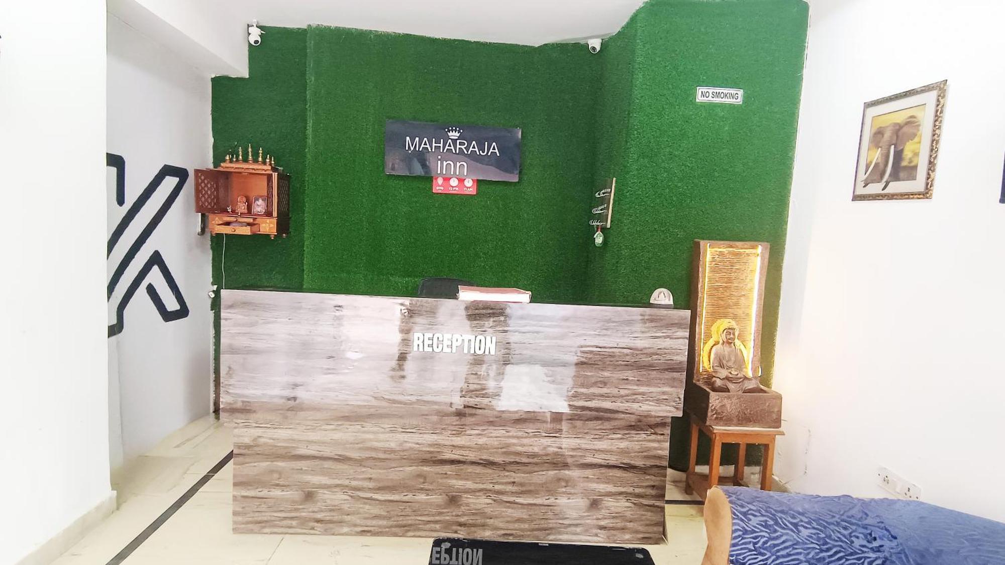 Hotel Maharaja Inn - Lajpat Nagar I Нью-Дели Экстерьер фото